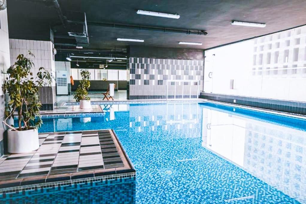Hawana Hostel Dubai Exterior photo
