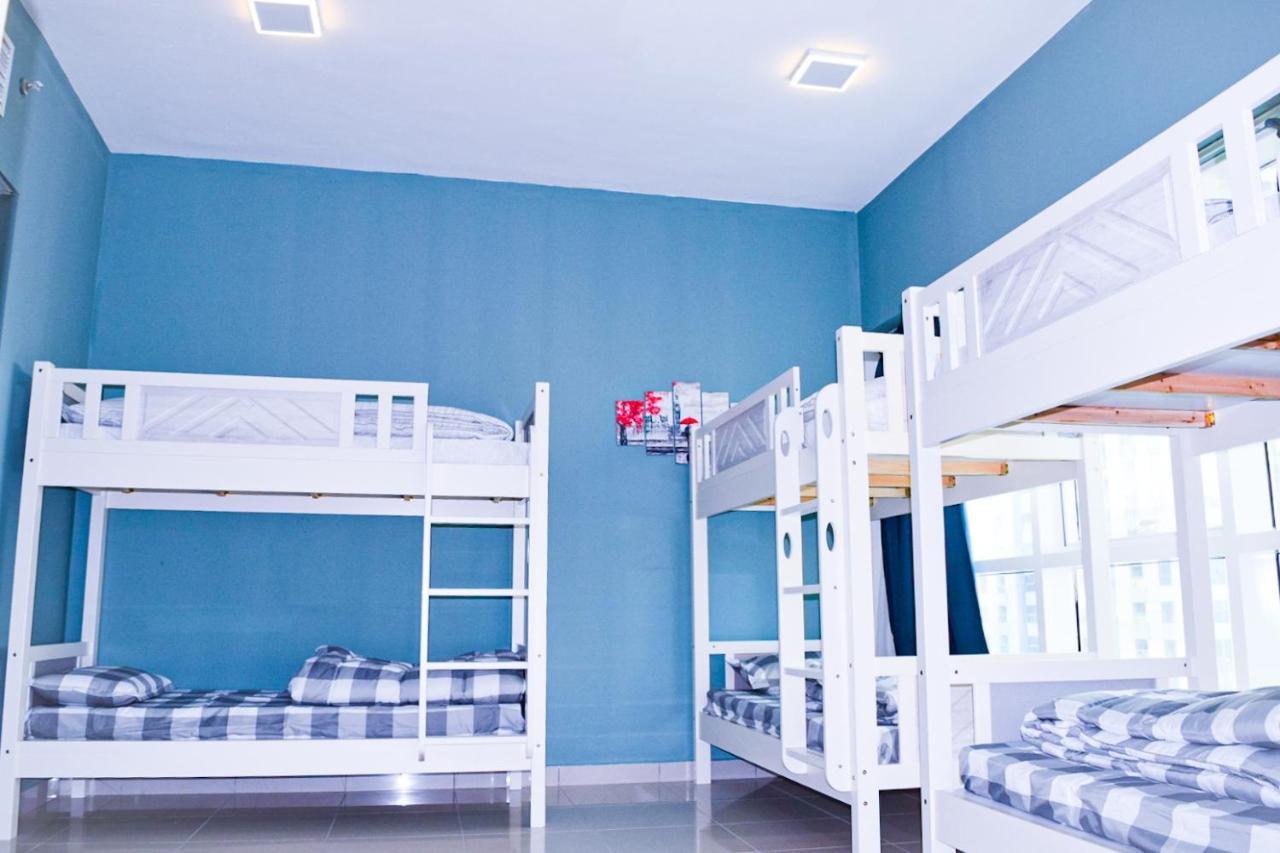 Hawana Hostel Dubai Exterior photo